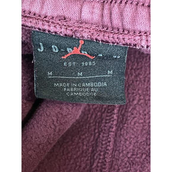 Jordan Essentials Pants Mens M Burgundy All Over Print Tapered Jogger Sweatpants - Picture 4 of 15